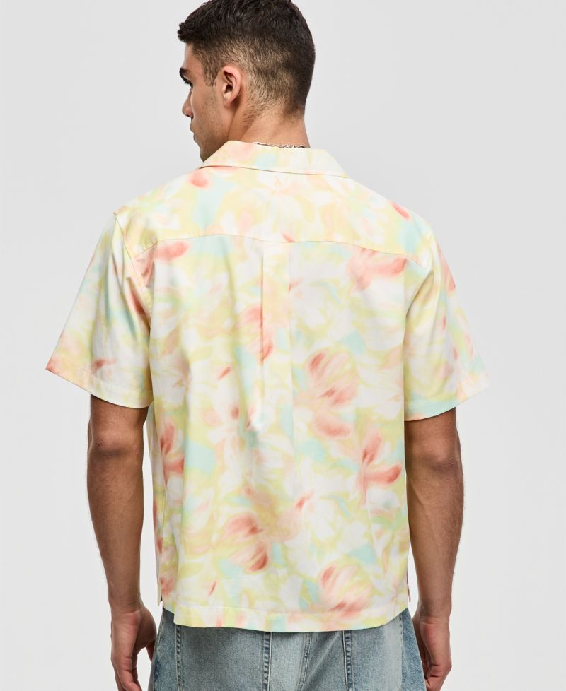 Men's Relaxed-Fit Floral Short-Sleeve Shirt