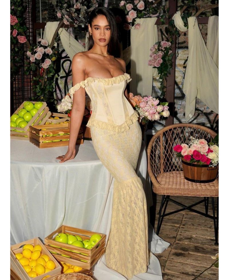 Women's Ersilia Pale Yellow Satin Lace Peplum Corset Off Shoulder Maxi Dress