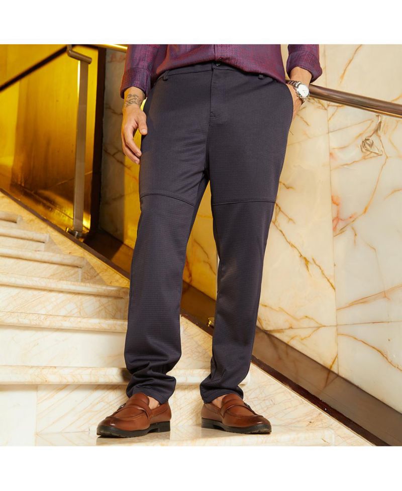 Men's Midnight Black Panel-Waffle Chino Trousers
