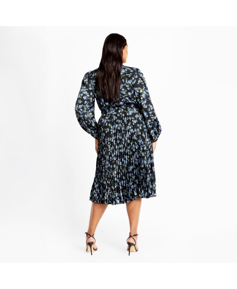 Plus Size Finley Pleat Dress