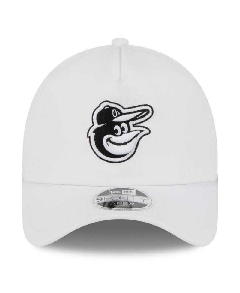 Men's White Baltimore Orioles 2026 Batting Practice Apex 9FORTY Adjustable Trucker Hat
