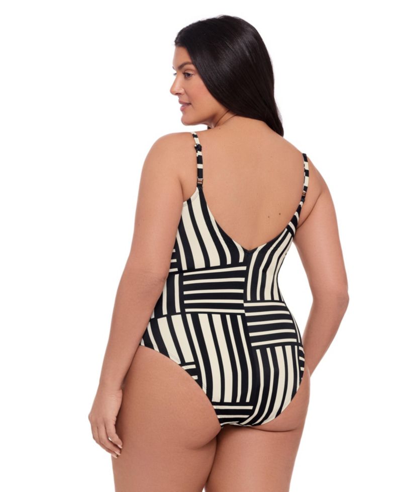 Women's Smoothing and Sculpting U-Wire One-Piece Swimsuit