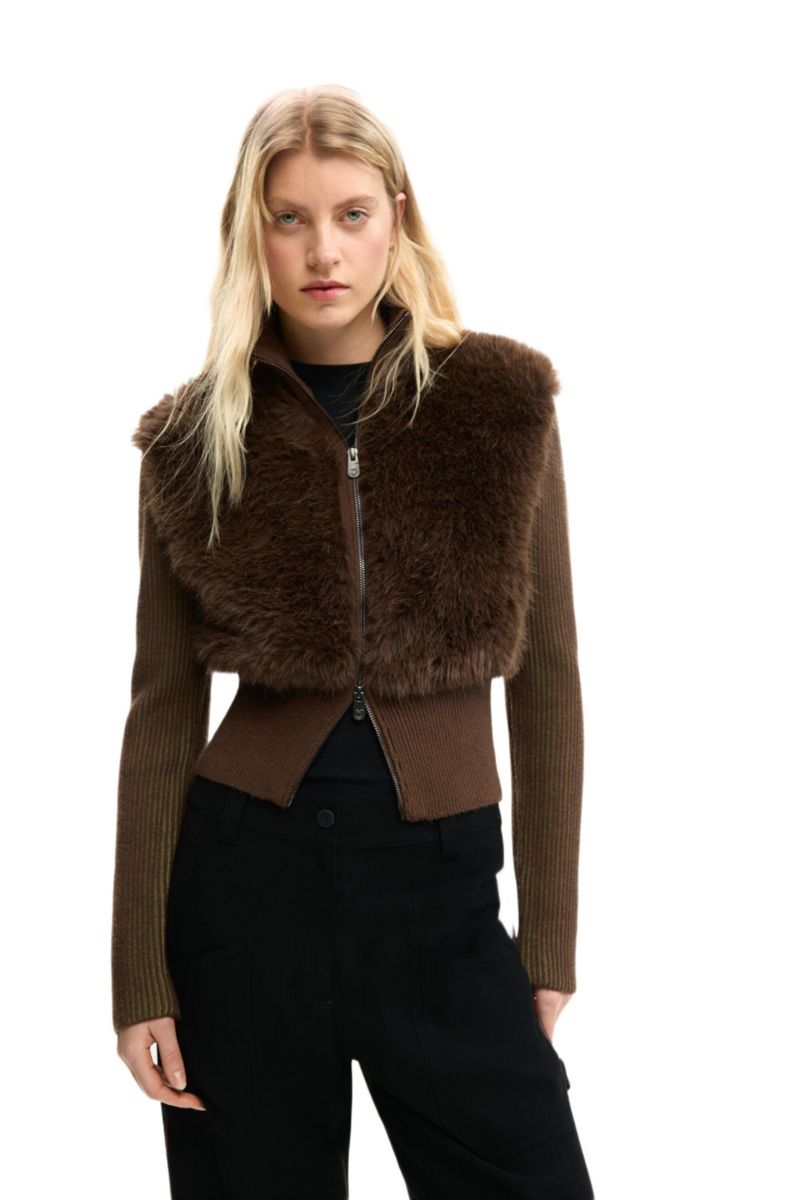 Women's Knit Sweater With Fur