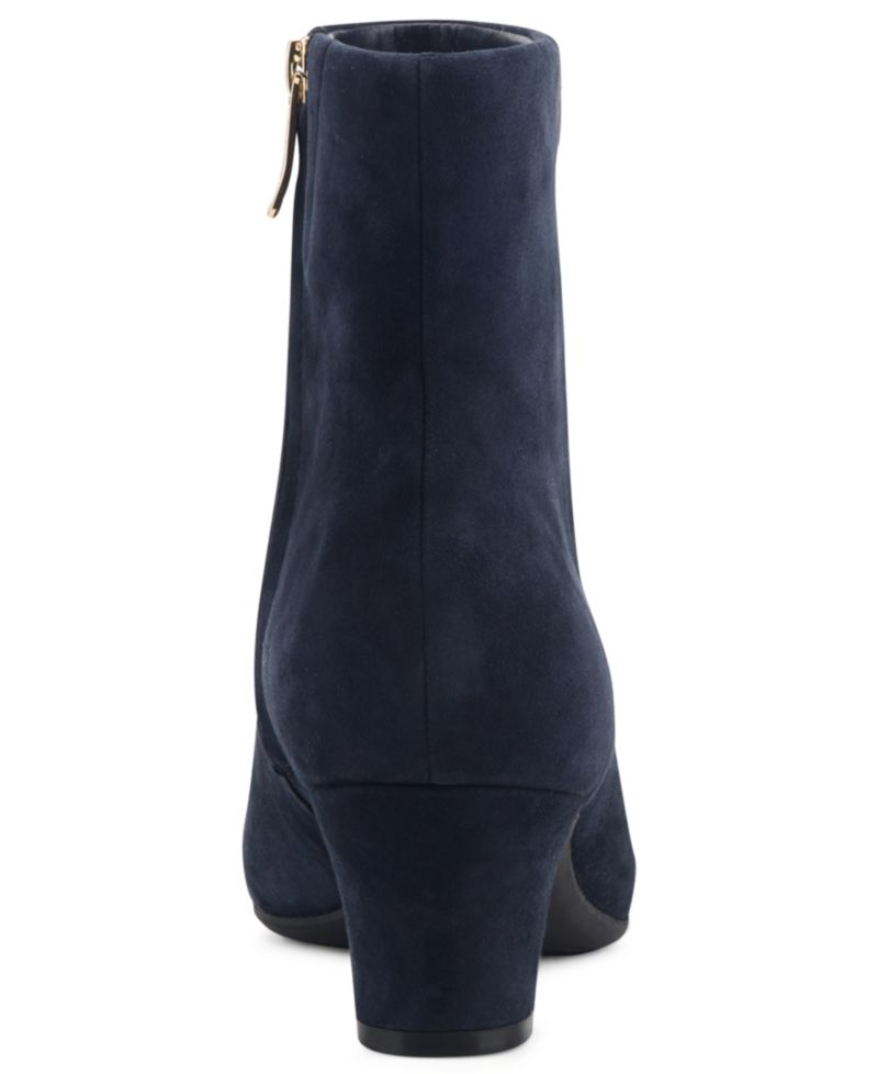 Women's Isra eFlex Tapered Block Heel Dress Booties