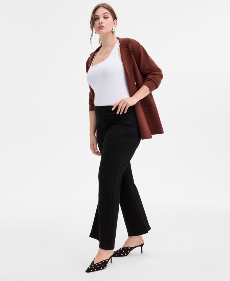 Plus Size High-Rise Pull-On Flared Jeans