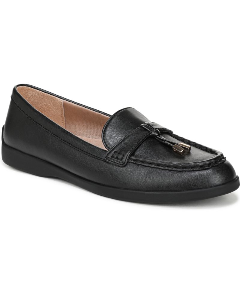 Women's Malta 3 Round Toe Slip On Tassel Loafers