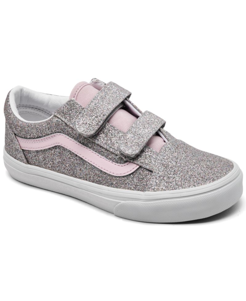 Little Boys' and Girls' Old Skool V Low-Top Retro Classic Sneakers from Finish Line