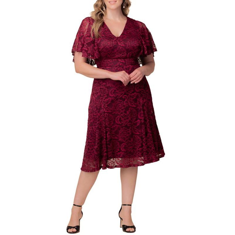 Plus Size Camille Lace Cocktail Dress