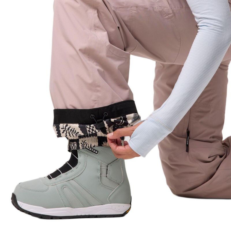 Women's CrestCruiser Insulated Bib Insulated Ski and Snowboard Pants