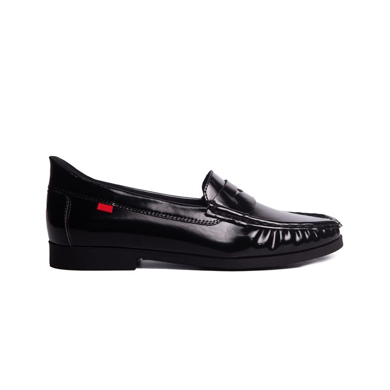 Womens Newbury Street Hands-Free Slip On Technology Penny Loafers