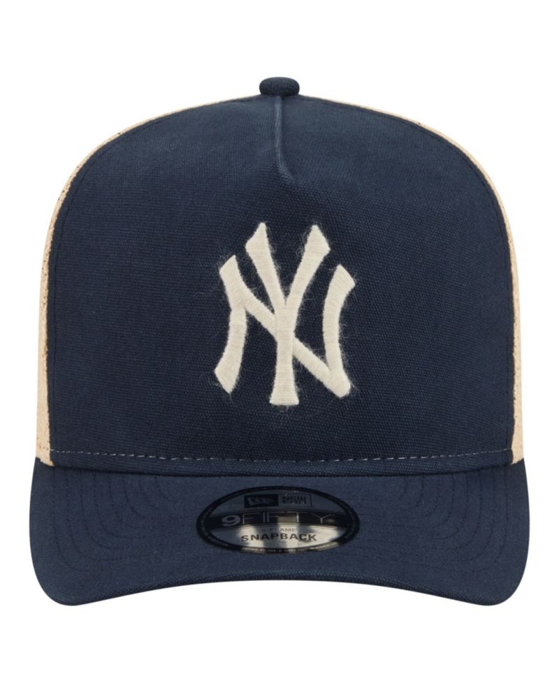 Men's Navy/Natural New York Yankees Grained 9FIFTY A-Frame Trucker Adjustable Hat