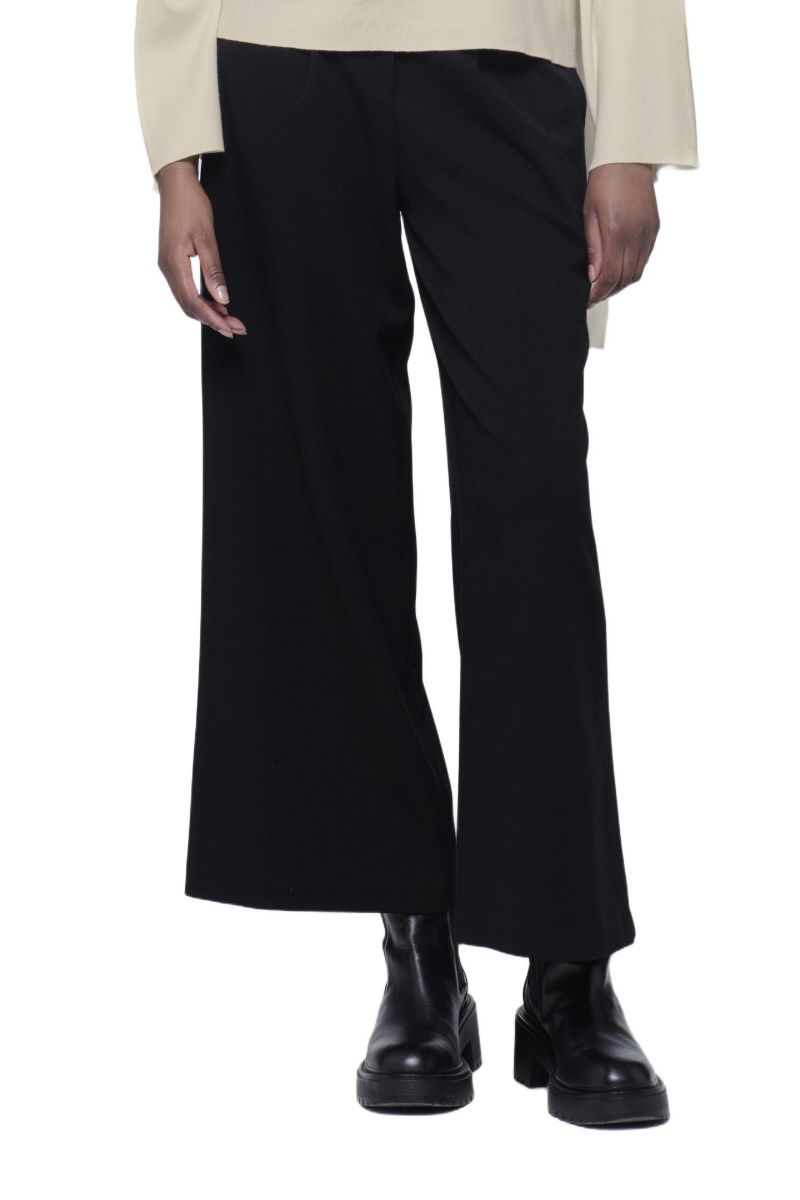 Women's Wide-Leg Pants