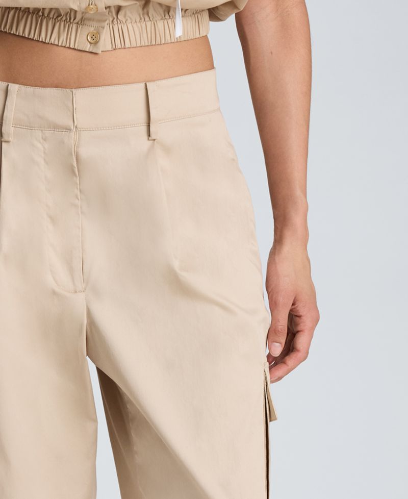 Women's High Rise Front Pleat Cargo Jogger Pants