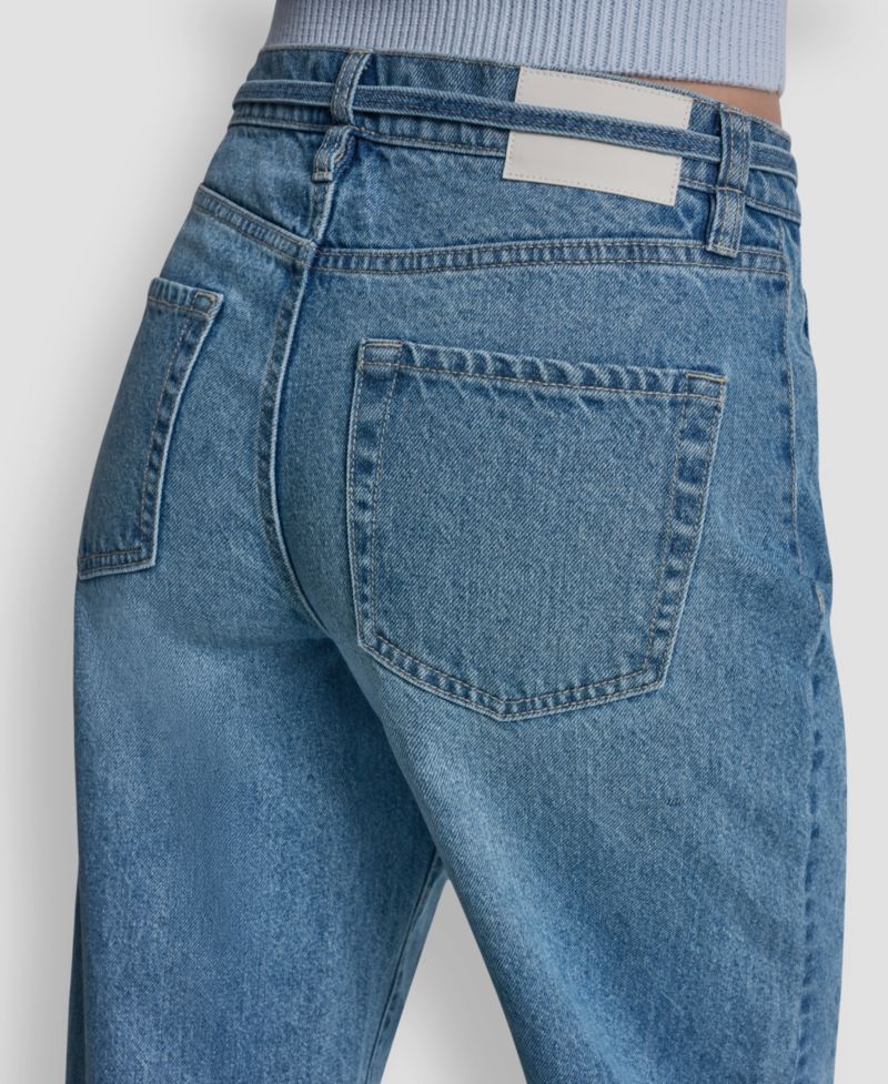 Petite Mid-Rise Barrel Jeans