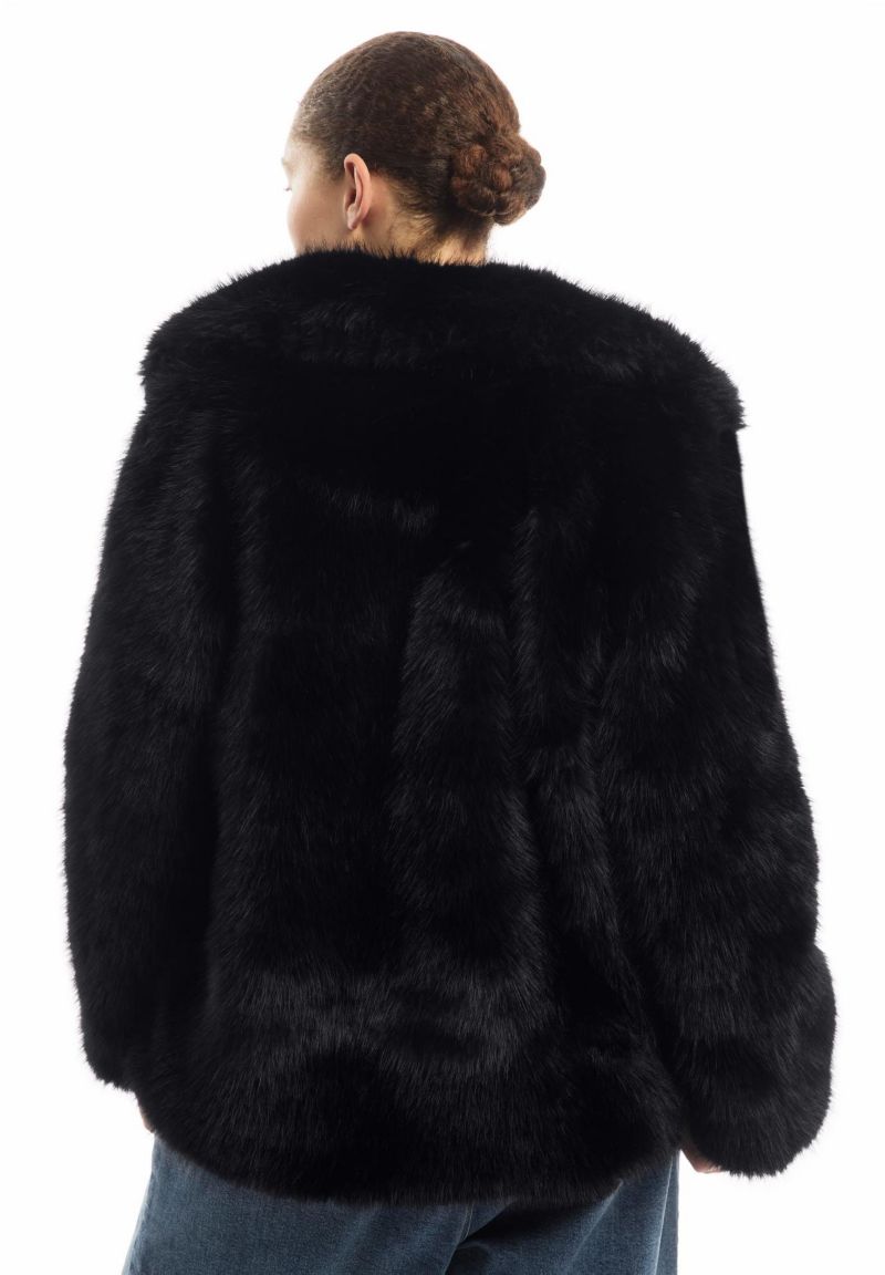 Women's June + Vie Faux Fur Coat