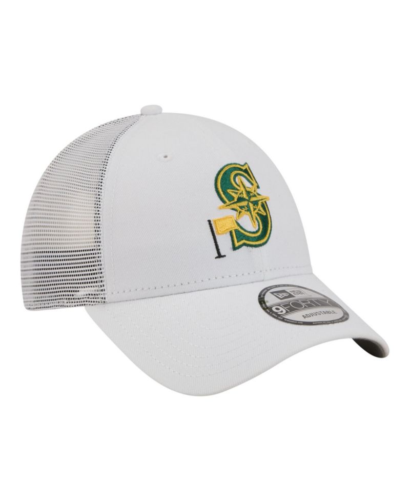 Men's White Seattle Mariners Flag 9FORTY Trucker Adjustable Hat