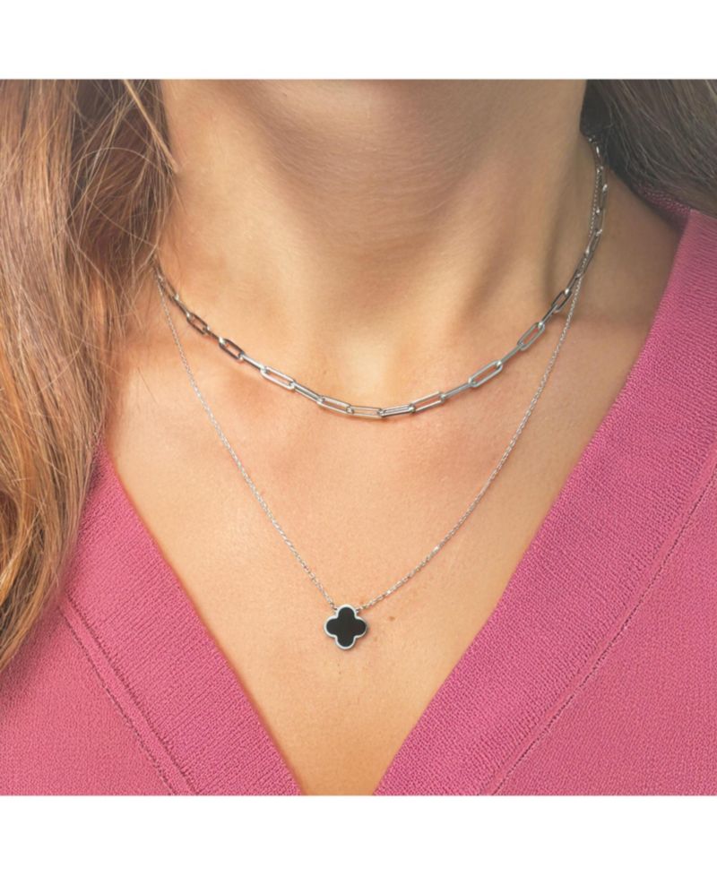 Onyx Single Clover Necklace