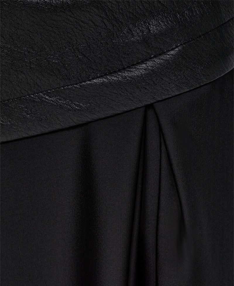 Women's Sleeveless Boat Neck Dress
