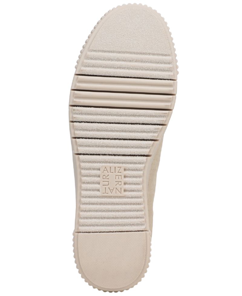 Women's Turner Lace-Up Round Toe Sneakers