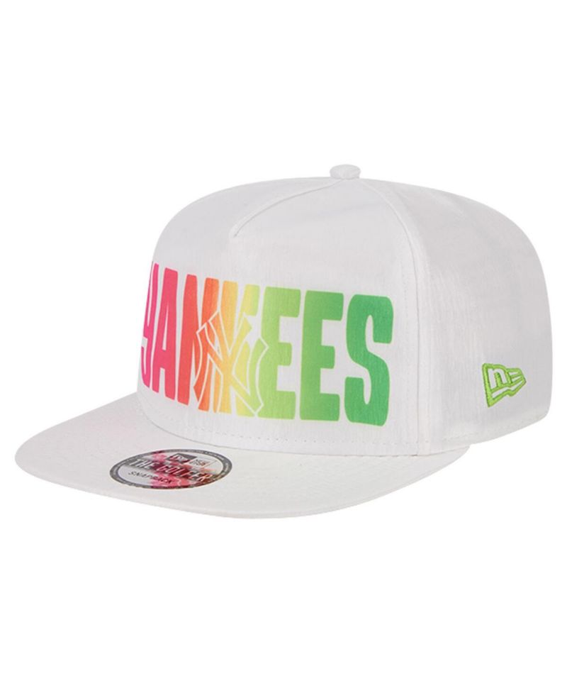 Men's White New York Yankees Spring Spectrum Golfer Snapback Hat