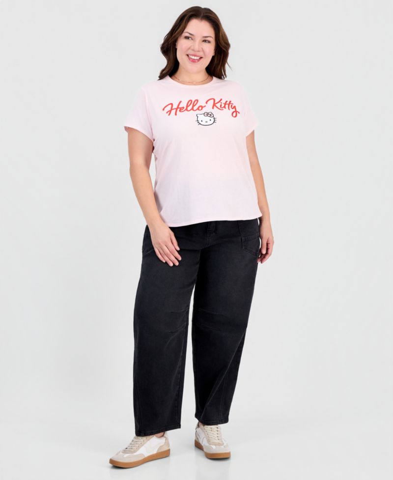 Plus Size Hello Kitty Tee With App Graphic Crewneck T-Shirt
