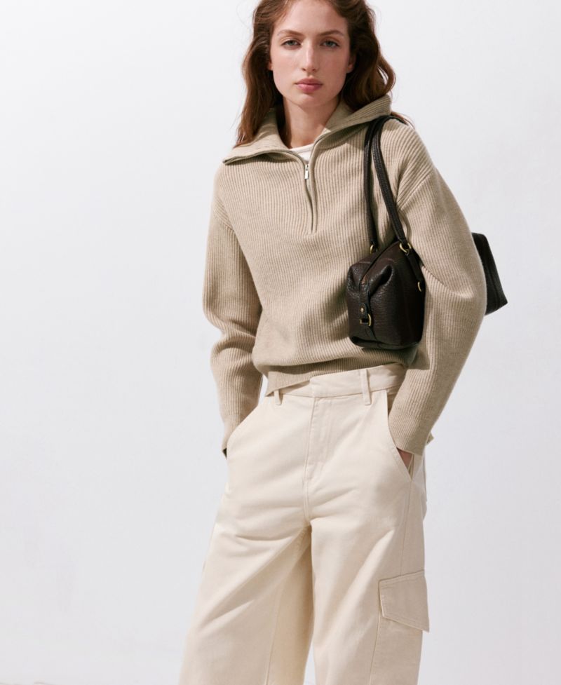 Women's Contrasting Zipper Collar Ribbed-Knit Sweater