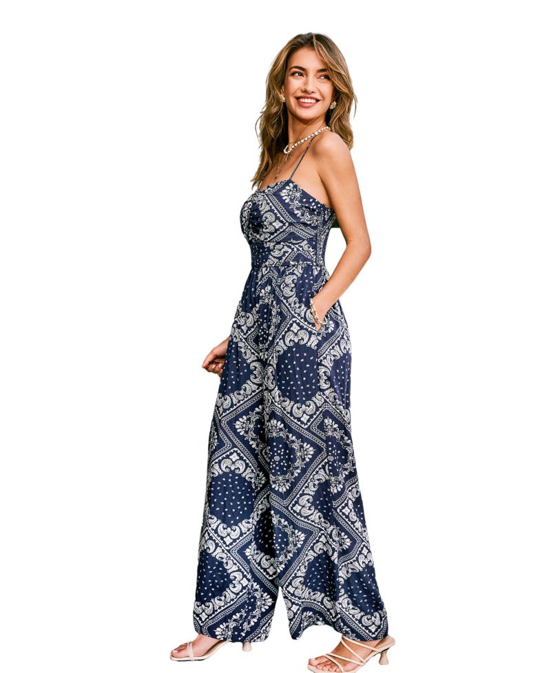 Women's V-Neck Zipper Closure Unlined Jumpsuit