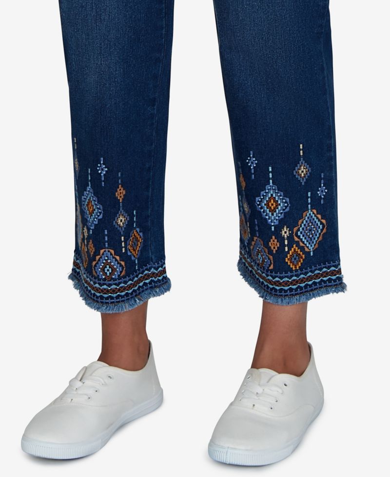 Petite Pull-On Cropped Pants
