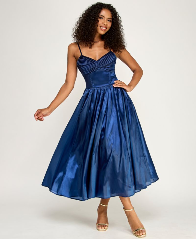 Juniors' Sweetheart Neck Flared Midi Dress