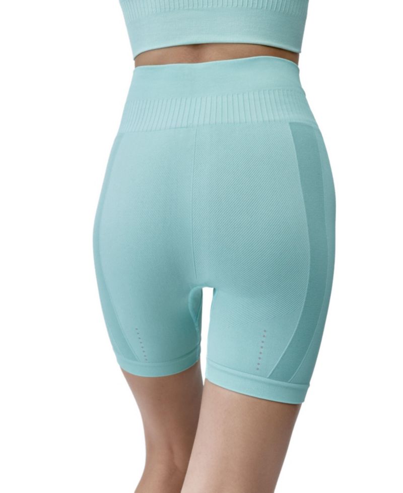 Women's Eris Seamless Sports Short