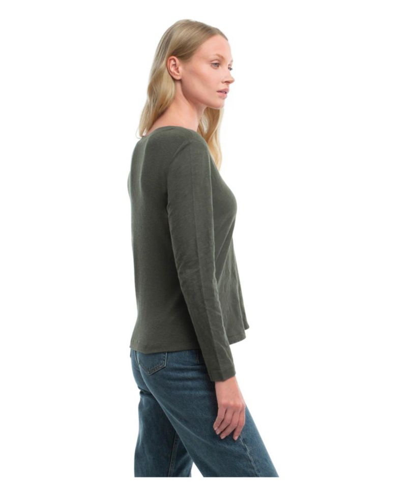 Women's Deep V Slim Tee