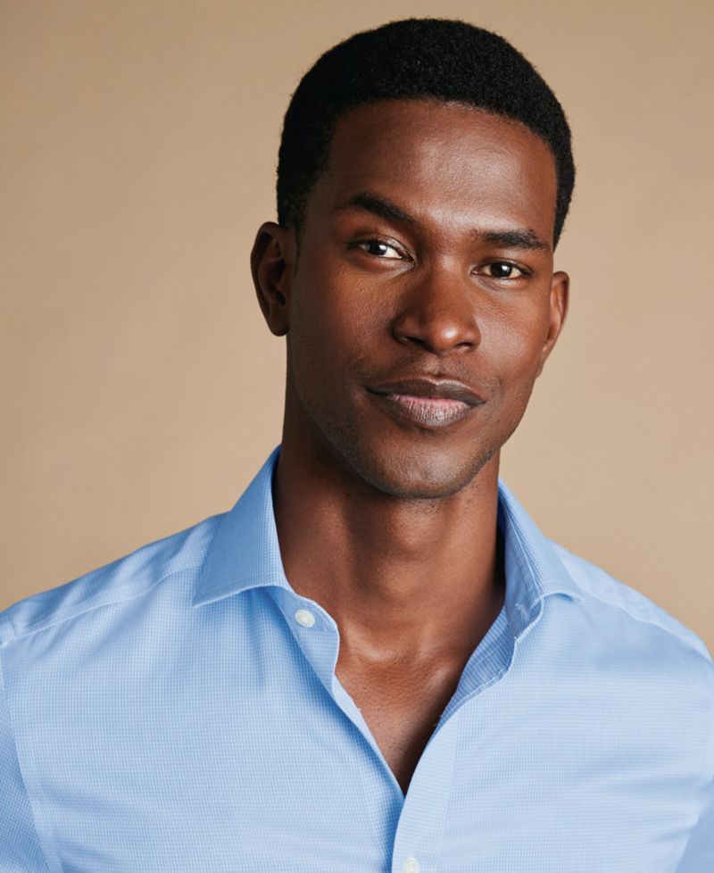 Men's Spread Collar Solid Dress Shirt