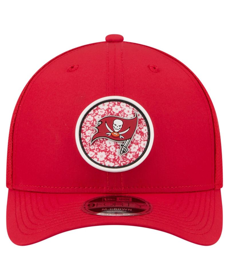 Men's Tampa Bay Buccaneers Floral 9FORTY M-Crown Adjustable Trucker Hat