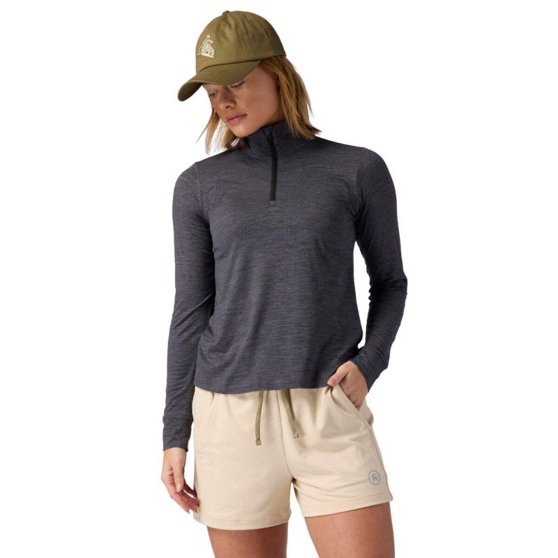 Women's BGA Destination 1/4-Zip Pullover Long Sleeve Performance Tops