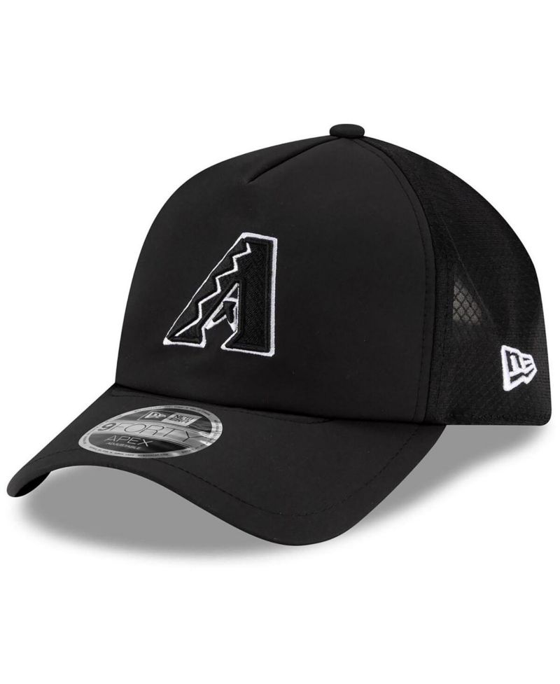 Men's Black Arizona Diamondbacks 2026 Batting Practice Apex 9FORTY Adjustable Trucker Hat
