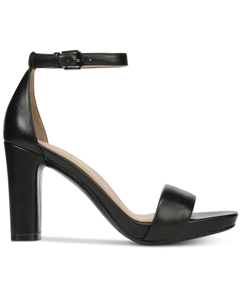 Women's Joy Strappy Sandals