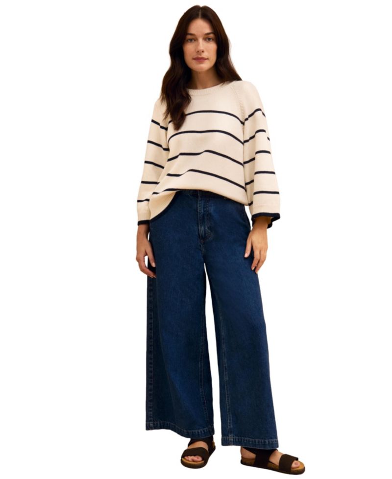 Women's Raglan Crop Sleeve Crew Sweater