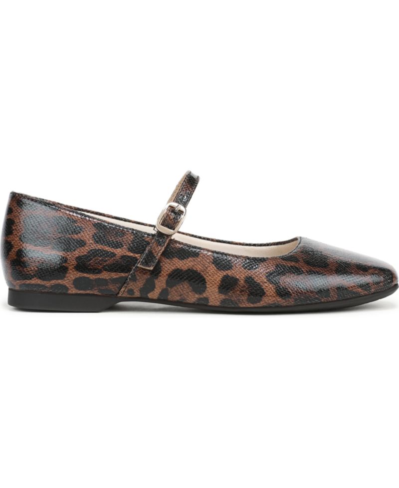 Women's Beloved Mary Jane Flats