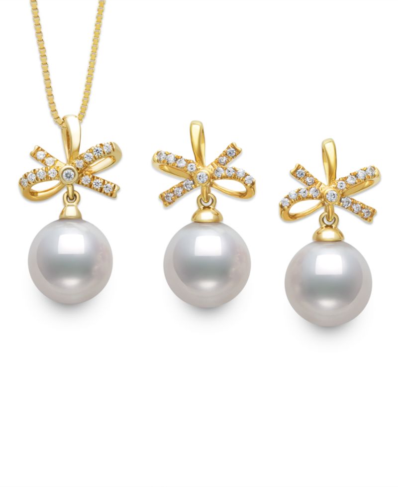 Freshwater Pearl (7-8mm) and Cubic Zirconia Jewelry Set in Gold Over Silver