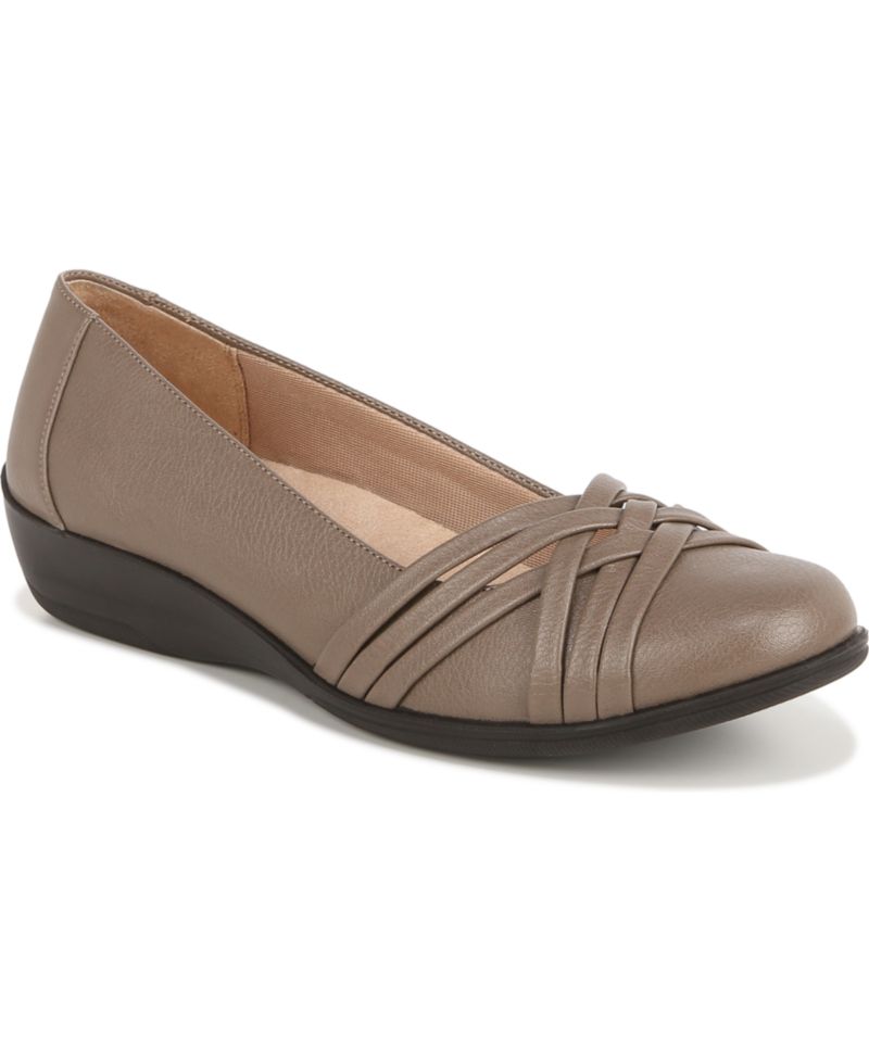 Women's Incredible Slip On Ballet Flats