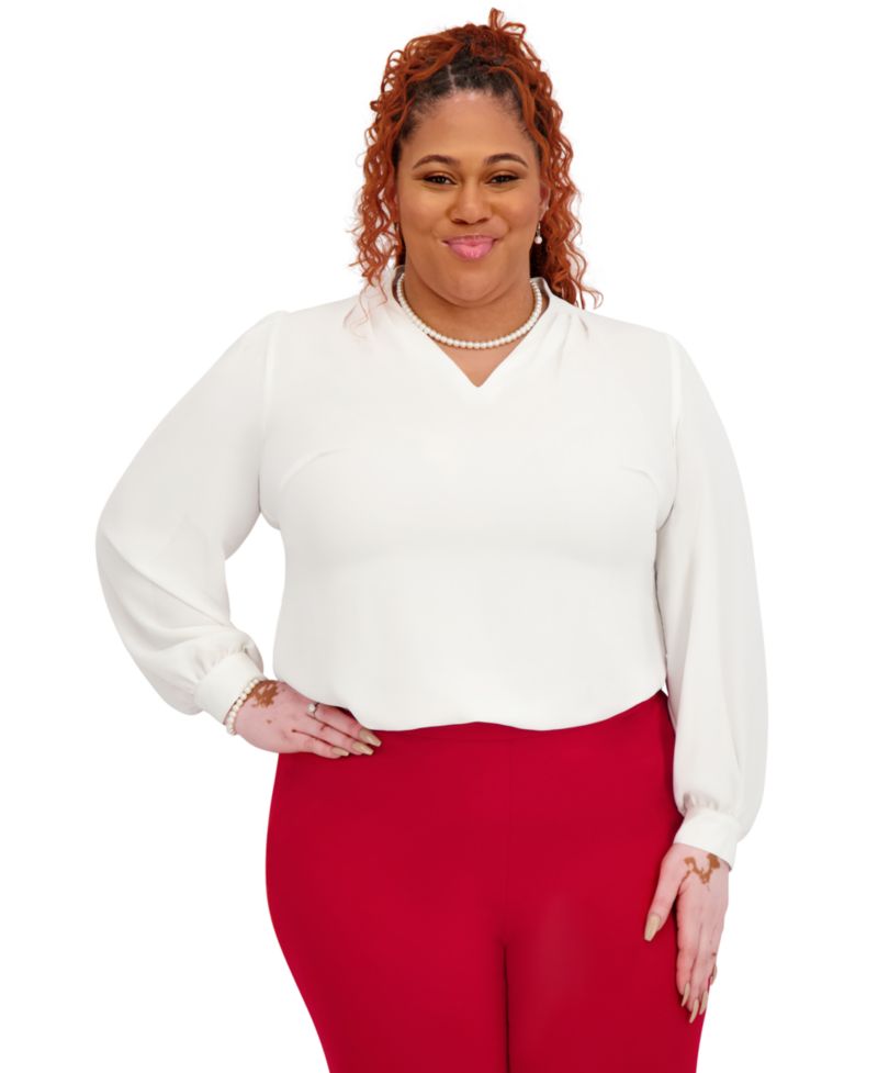 Women's Long Sleeve V-Neck Top