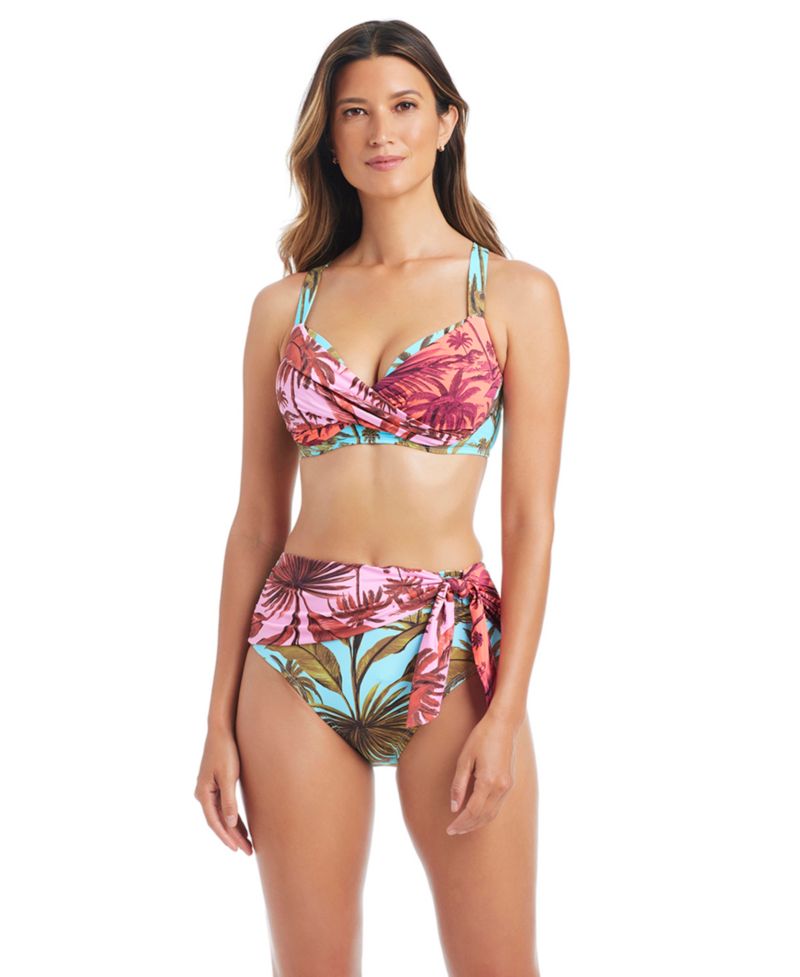 Women's Sweetheart Neck Adjustable Underwire Bikini Top