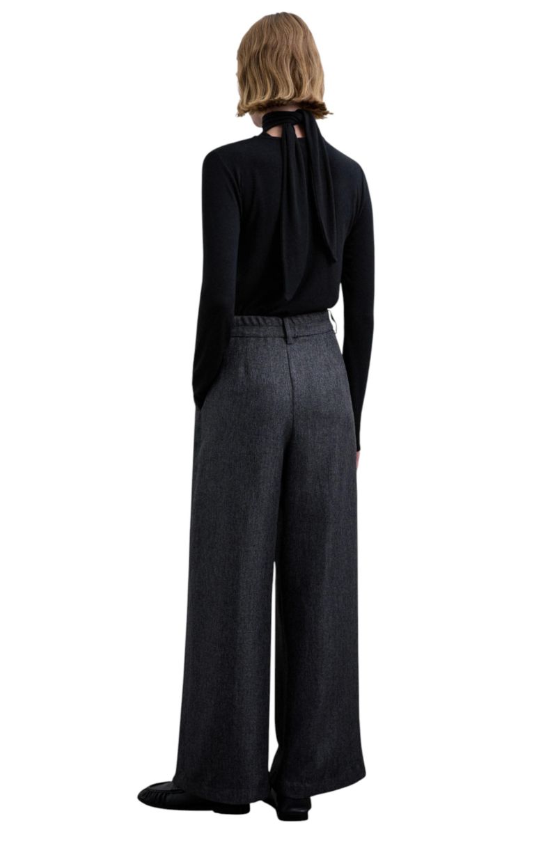 Women's Herringbone Pleated Trousers