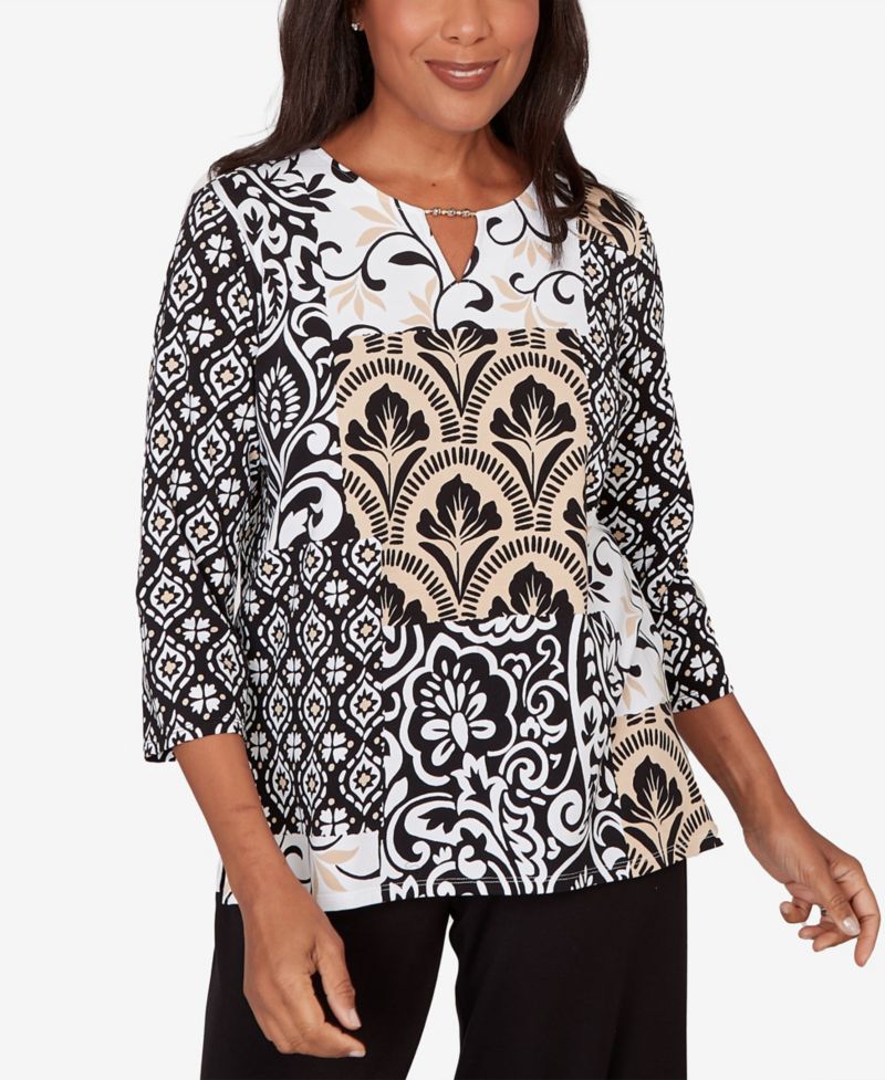 Petite Classic Geometric Scroll Patchwork Split Neck Top