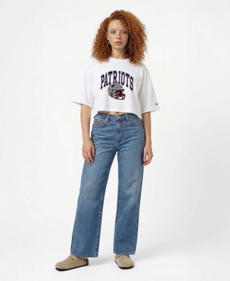 Women's White New England Patriots Boyfriend Cropped T-Shirt