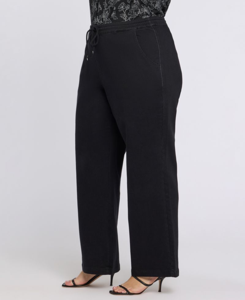 Plus Size Relaxed Drawstring Pull-On Denim Pants