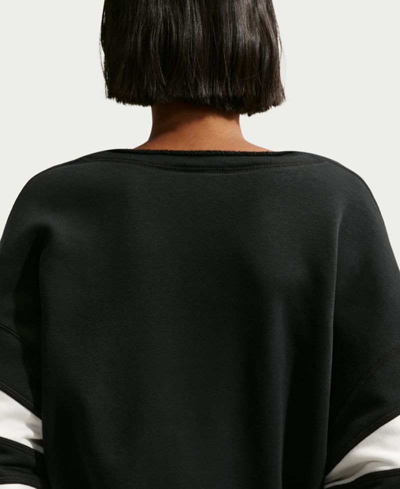 Women's Sportswear Club Fleece Oversized V-Neck Sweatshirt
