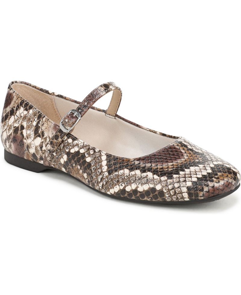 Women's Beloved Mary Jane Flats