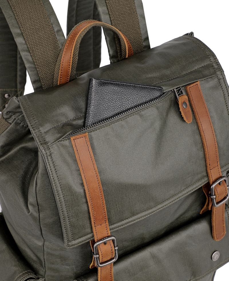 Urban Light Traveller Canvas Backpack
