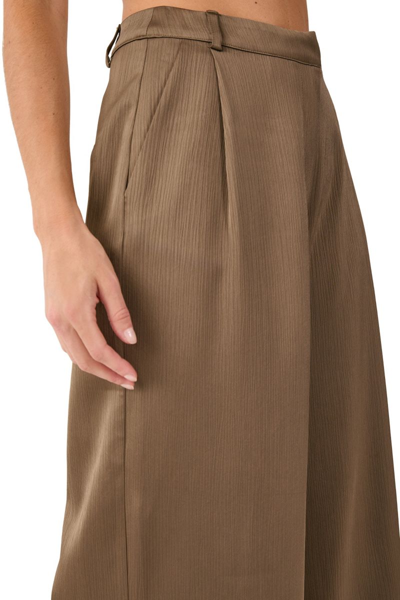Women's Satin Pleated Tailored Pants